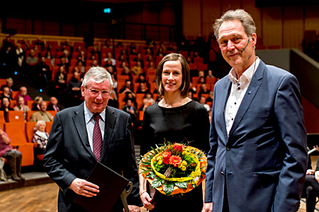 Hanna Haase wurde mit dem Gert-Massenberg Preis für ihre Doktorarbeit an der Fakultät für Bau- und Umweltingenieurwissenschaften belohnt. © RUB, Kramer